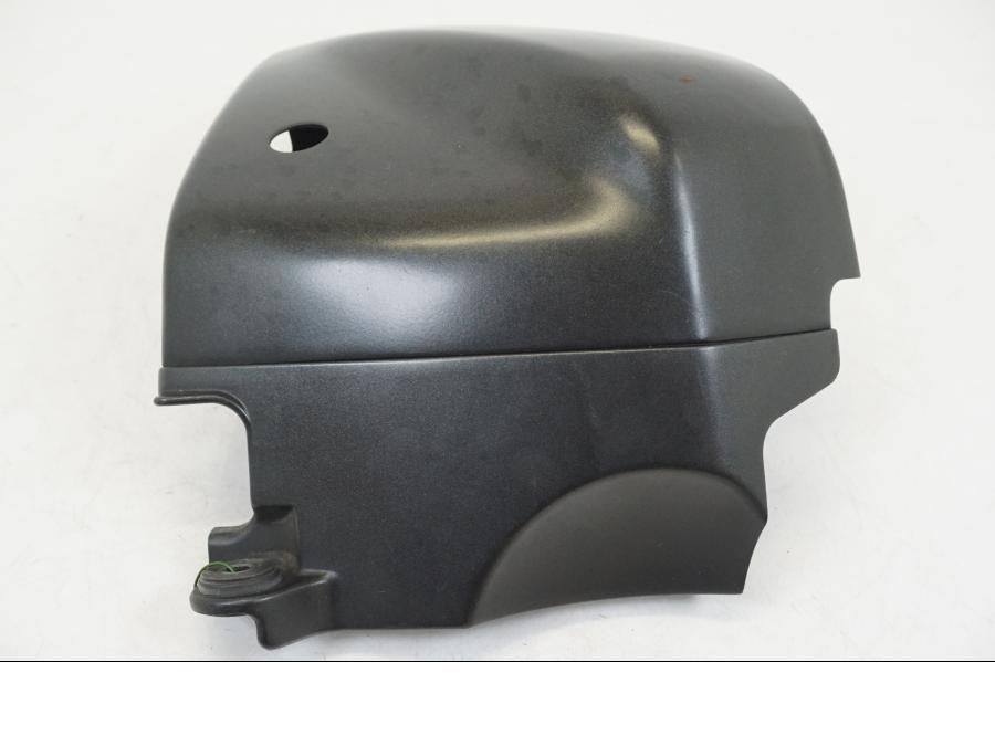 Vänster sida på Sidopanel från en Yamaha XV 1700 -2004 motorcykel.