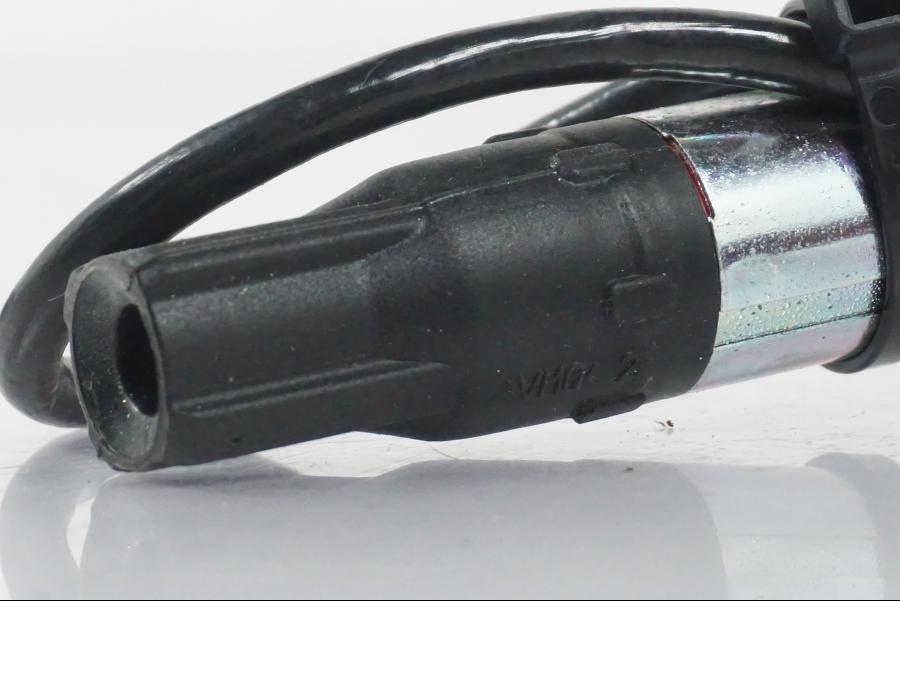 Vänster sida på Tändspole från en MV Agusta Dragster -2014 motorcykel.