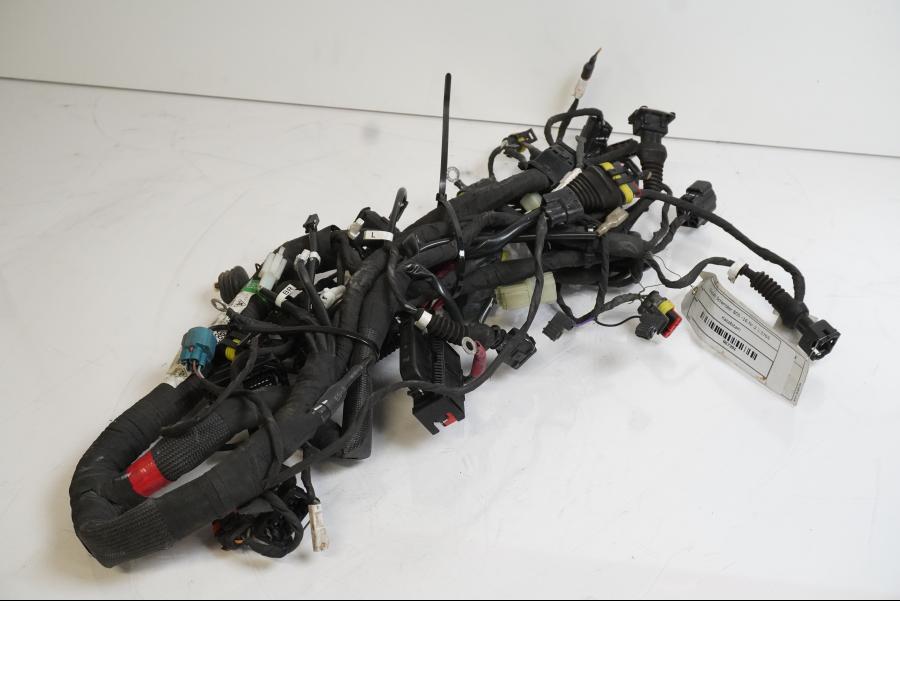 Framsidan på Kabelstam från en Ducati Scrambler 800 -2016 motorcykel.