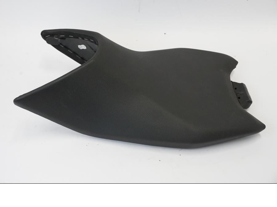 Extrabild1 på Sadel från en KTM 690 Duke -2016 motorcykel.