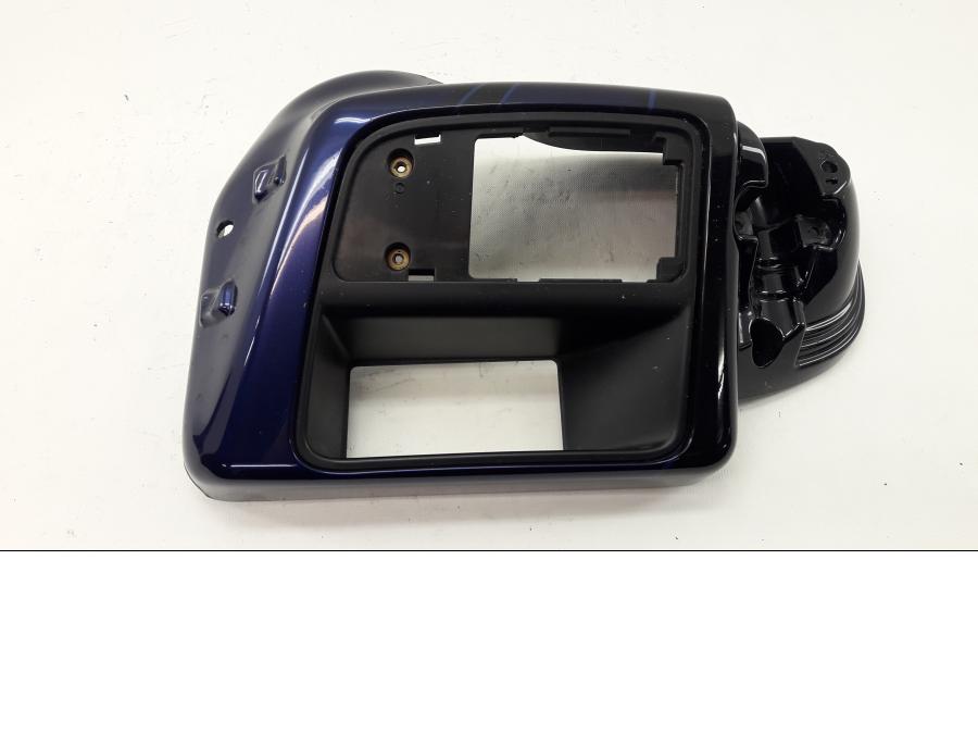 Framsidan på Instrumenthus från en H-D Street Glide FLHX -2016 motorcykel.