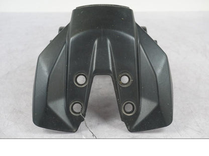 Extrabild2 på Skylthållare från en Yamaha MT-09 -2016 motorcykel.