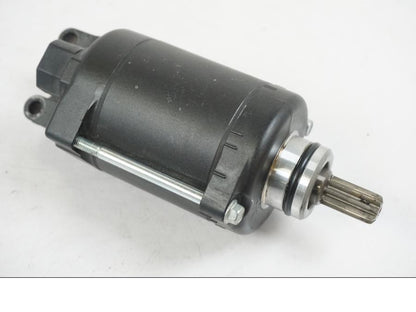 Framsidan på Startmotor från en Yamaha MT-07 -2019 motorcykel.