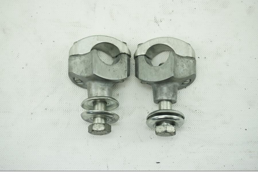 Baksidan på Styrfäste från en H-D Street Glide FLHX -2007 motorcykel.