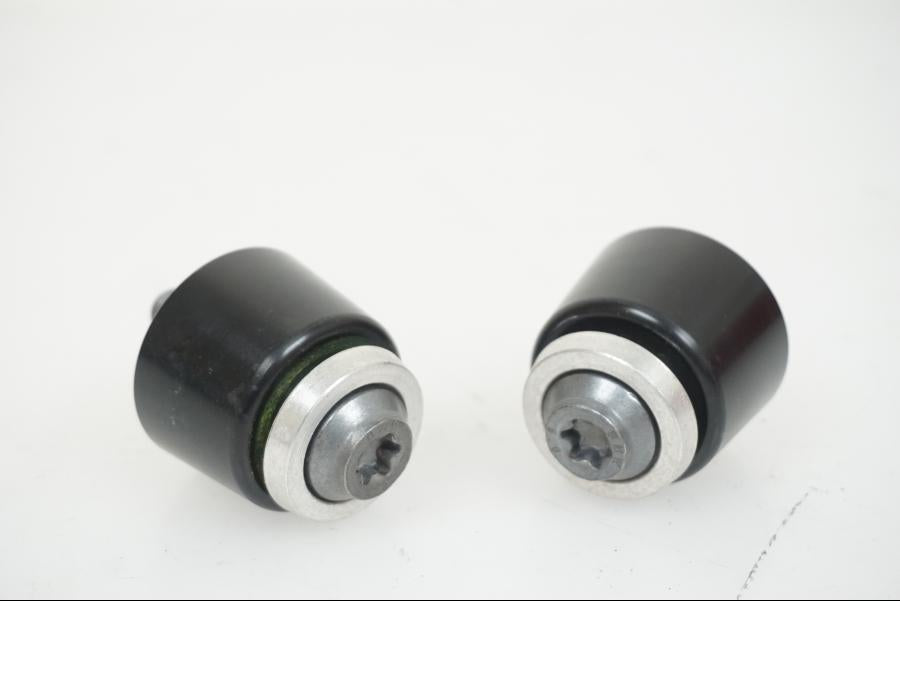 Framsidan på Styrvikt från en BMW R 1200 GSA -2014 motorcykel.