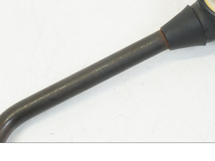 Vänster sida på Backspegel från en Honda CB 750 -2002 motorcykel.