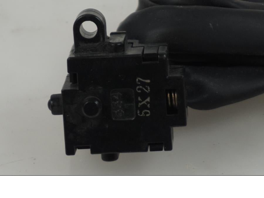 Höger sida på Bromsljuskontakt från en Yamaha FJR 1300 -2016 motorcykel.