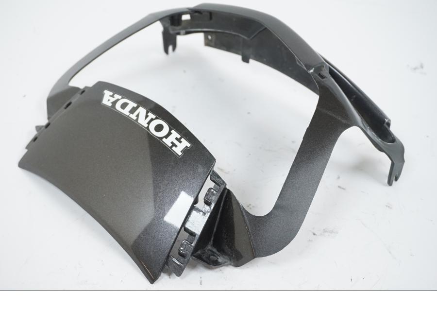 Höger sida på Frontkåpa från en Honda CBR 600 -1998 motorcykel.