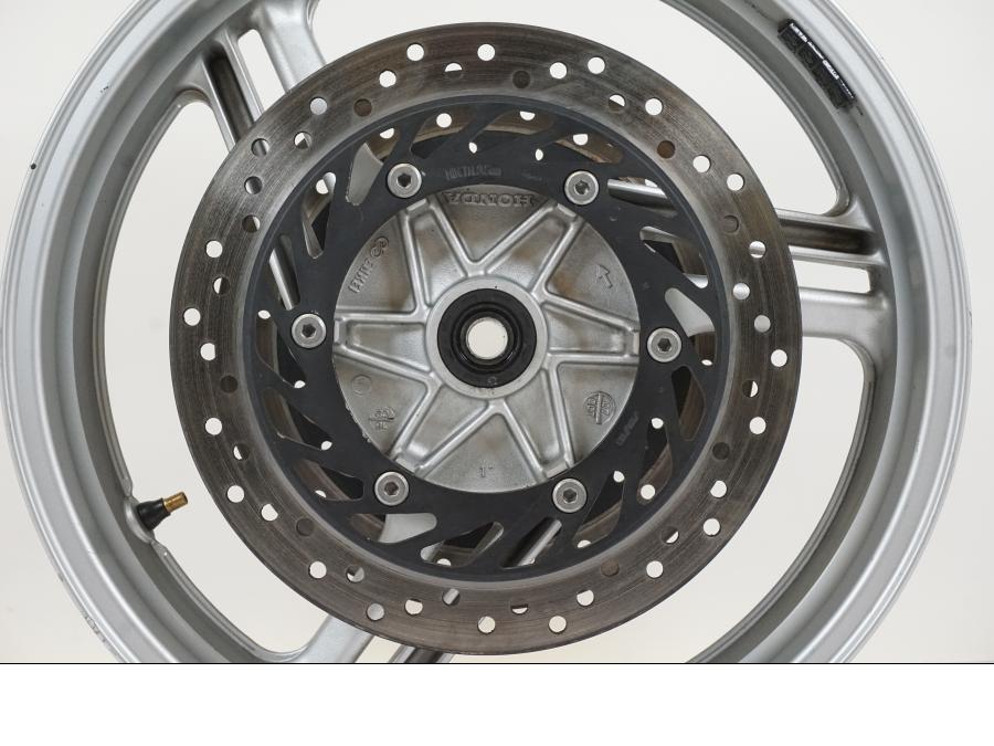 Extrabild3 på Hjulpaket från en Honda NT 700 -2008 motorcykel.