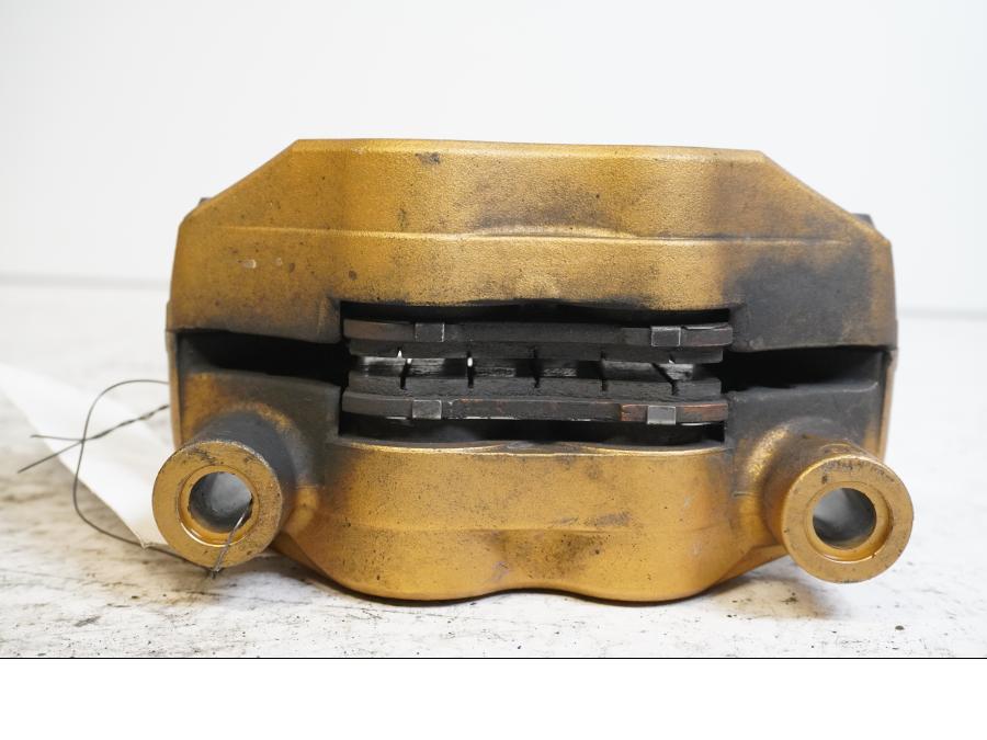 Höger sida på Bromsok från en Triumph Daytona 675 -2006 motorcykel.