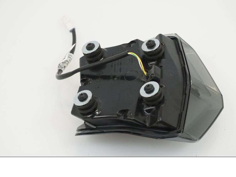 Höger sida på Baklampa från en KTM 1290 Super Duke -2020 motorcykel.