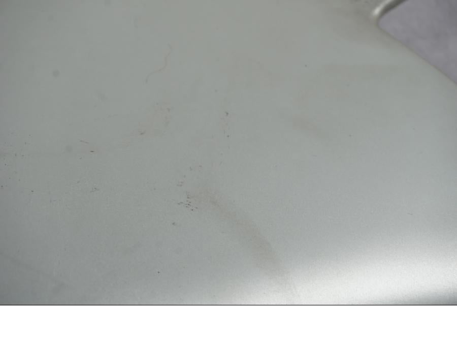 Vänster sida på Bensintankskåpa från en BMW R 1200 GS -2005 motorcykel.