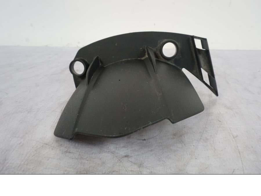 Baksidan på Svingskärm från en KTM 690 Duke -2014 motorcykel.