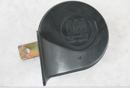 Framsidan på Signalhorn / Tuta från en BMW K 1100 LT -1999 motorcykel.