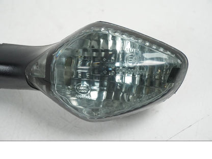 Höger sida på Blinkers från en Honda CB 650 F Hornet -2017 motorcykel.