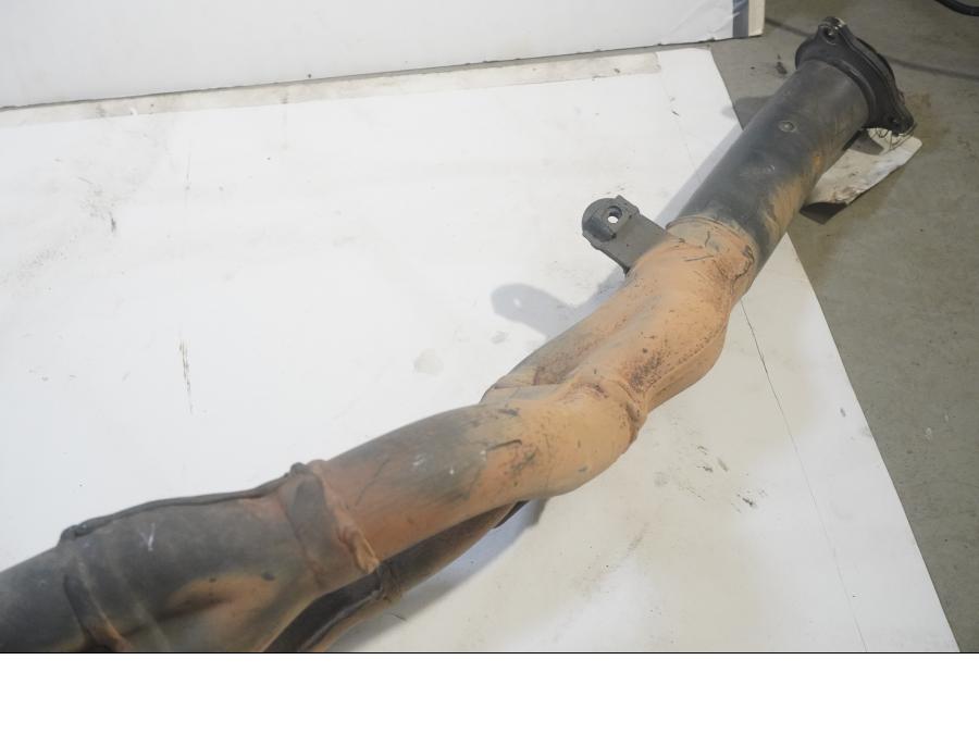 Höger sida på Grenrör från en Suzuki GSX-R 750 -1996 motorcykel.