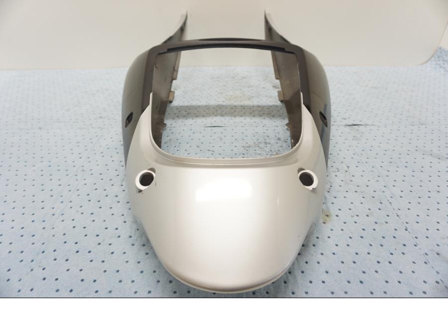 Höger sida på Bakvinge från en Kawasaki ZX-6R -2000 motorcykel.