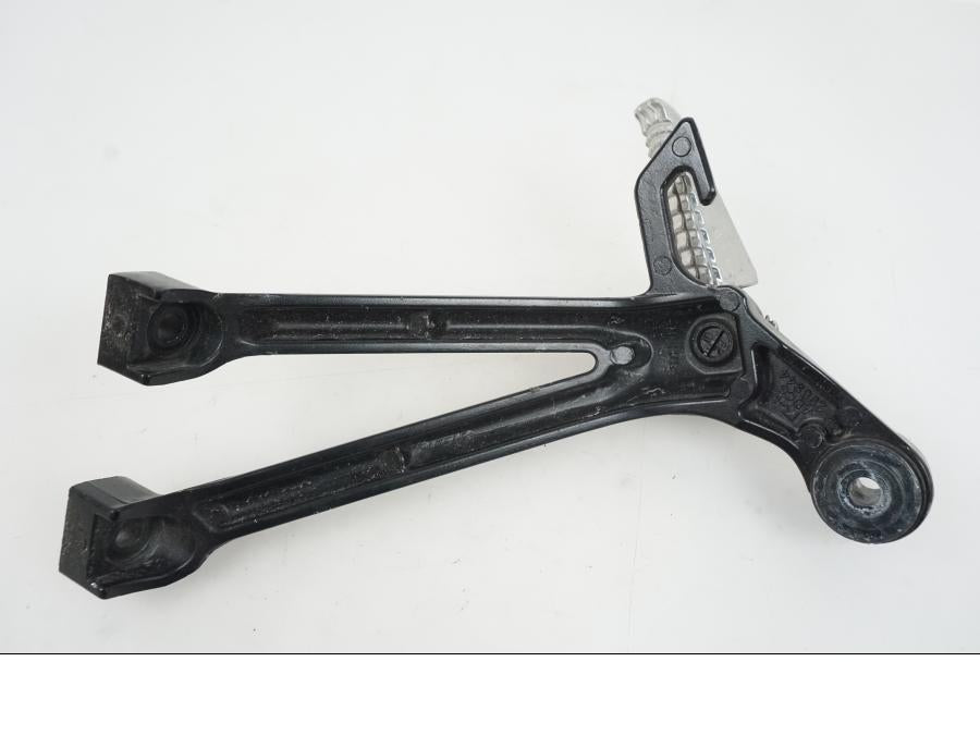 Extrabild2 på Fotpinne från en Suzuki GSX-R 750 -2009 motorcykel.