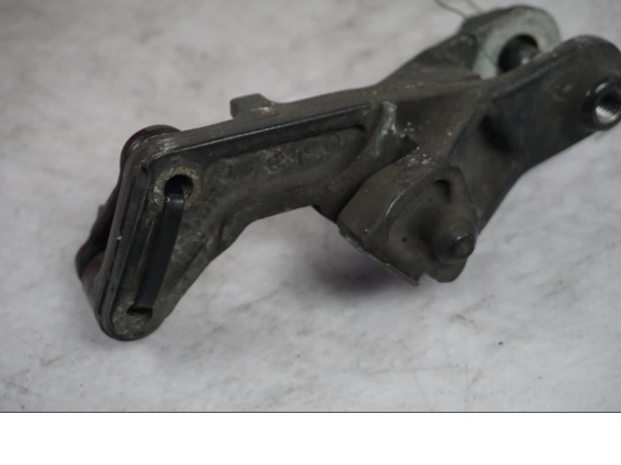 Baksidan på Bromsoksfäste från en Honda GL 1200 -1986 motorcykel.