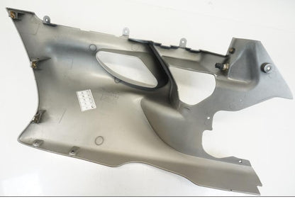 Vänster sida på Magkåpa från en BMW K 1200 LT -2004 motorcykel.