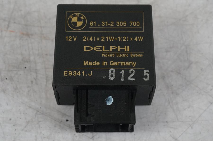 Framsidan på Relä från en BMW R 1100 GS -1998 motorcykel.