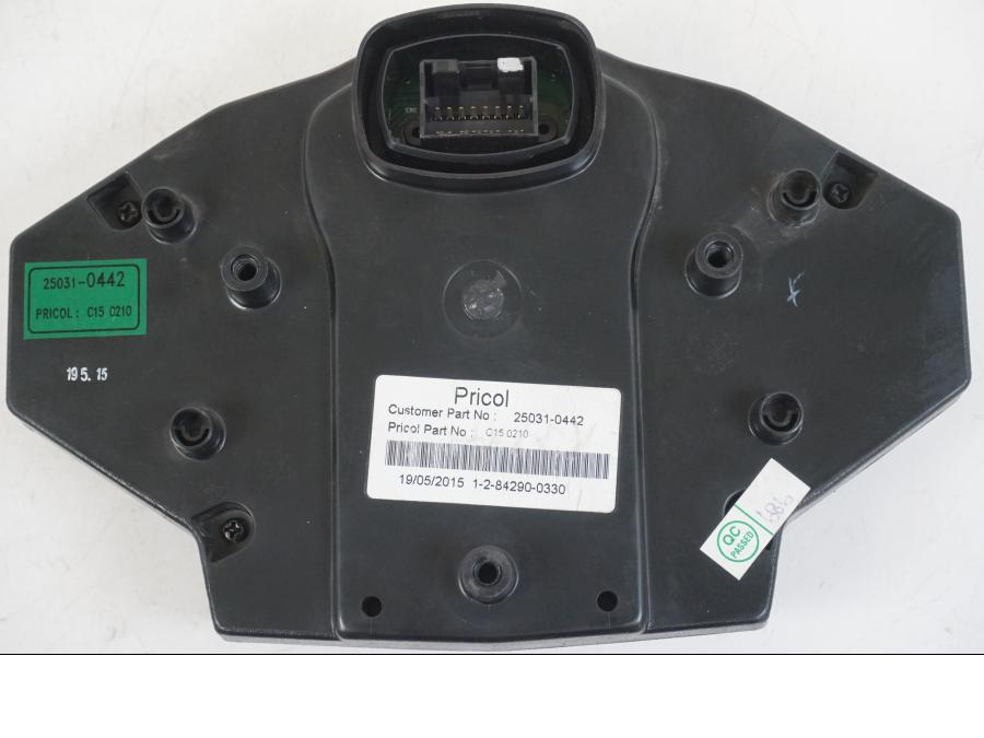 Extrabild4 på Instrumentpanel från en Kawasaki ER-6F -2016 motorcykel.