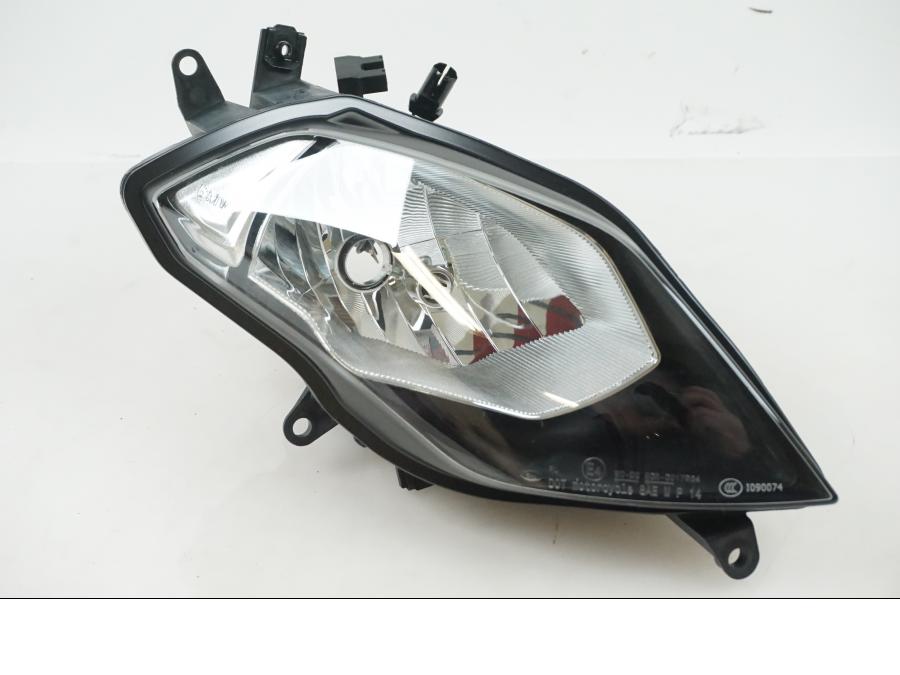 Framsidan på Strålkastare från en BMW S 1000 XR -2016 motorcykel.