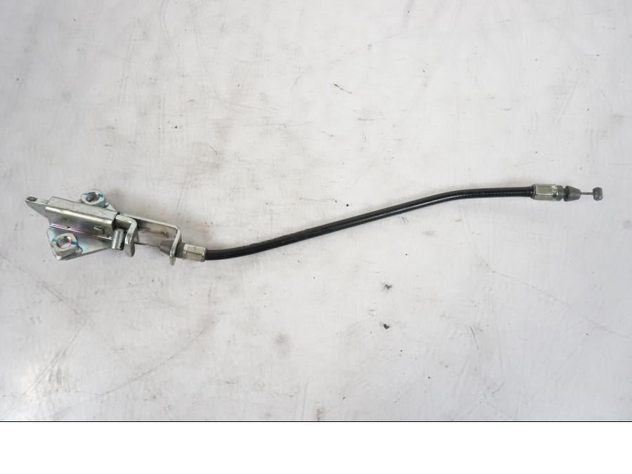 Framsidan på Sadellåsmekanism från en Kawasaki ER-6N -2012 motorcykel.