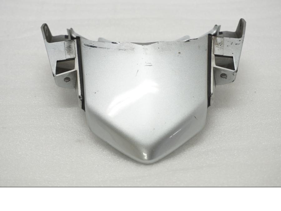 Höger sida på Bakvinge från en Suzuki GSX 1300 BK -2008 motorcykel.