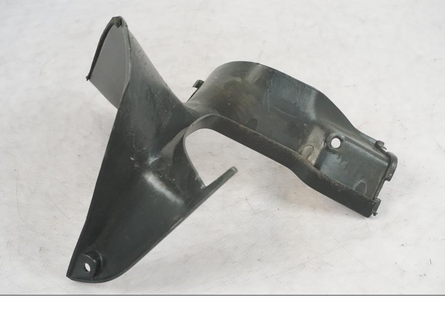 Vänster sida på Instrumentkåpa från en Honda CBR 1100 XX -1999 motorcykel.