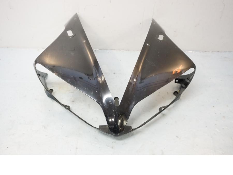 Framsidan på Toppkåpa från en Yamaha YZF 1000 R1 -2006 motorcykel.