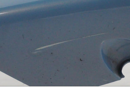 Vänster sida på Bakvinge från en BMW F 650 CS -2002 motorcykel.