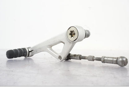 Framsidan på Växelpedal från en BMW R 1250 GS -2019 motorcykel.