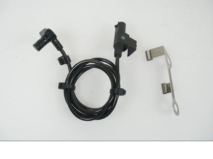 Baksidan på ABS givare från en BMW R 1250 GS -2023 motorcykel.