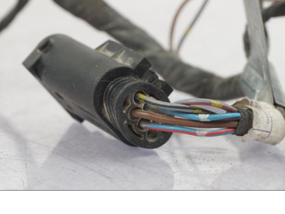 Baksidan på Kablage från en BMW R 1200 GS -2005 motorcykel.