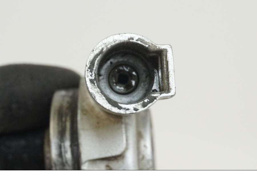 Extrabild2 på Hastighetsdrivning från en Honda CBR 125 R -2006 motorcykel.