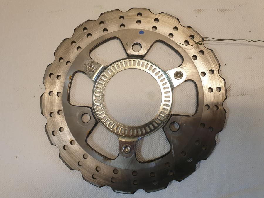 Framsidan på Bromsskiva från en Kawasaki Z 125 -2019 motorcykel.