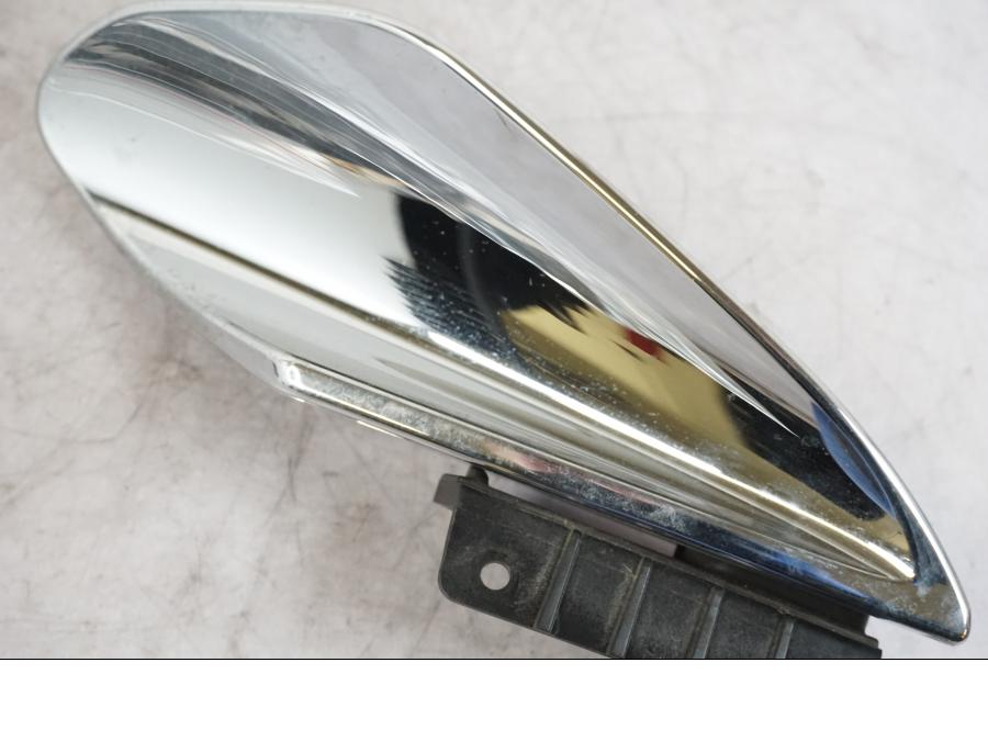 Höger sida på Luftvinge från en BMW K 1600 GTL -2015 motorcykel.