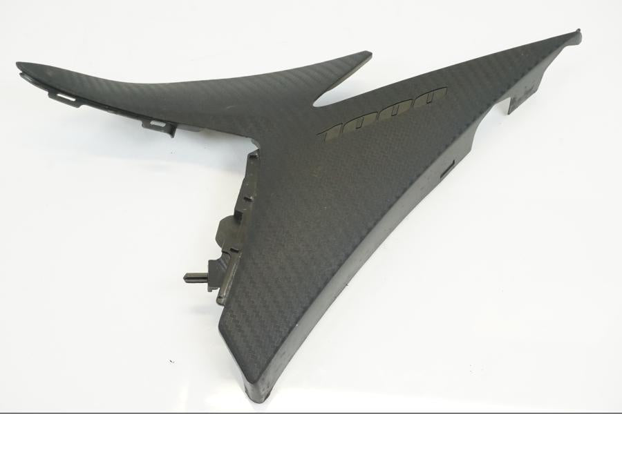 Framsidan på Sidopanel från en Suzuki GSX-R 1000 -2009 motorcykel.