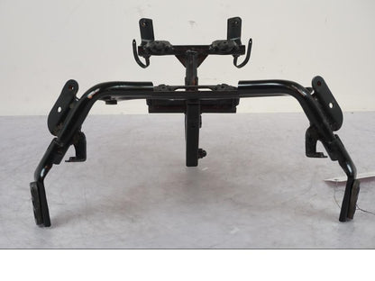 Vänster sida på Toppkåpstag från en Suzuki SV 650 -1999 motorcykel.