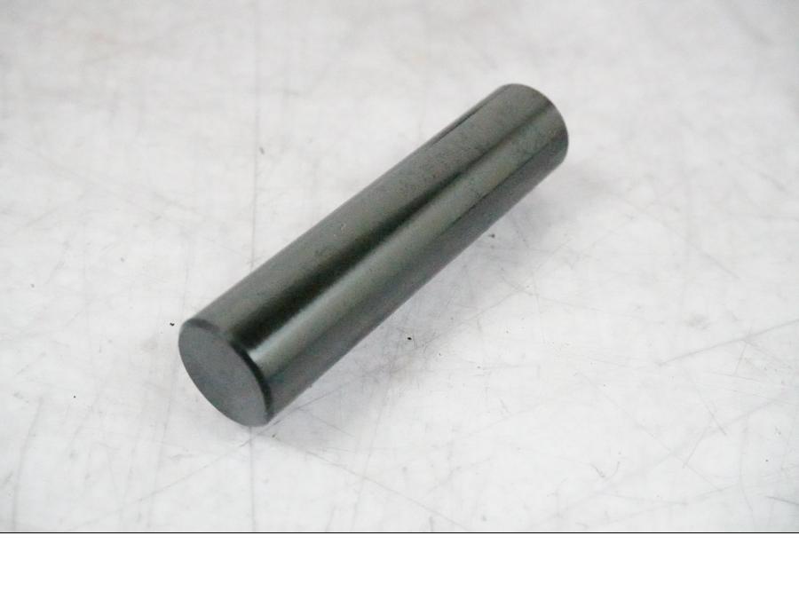 Höger sida på Motordelar från en BMW F 800 GS -2009 motorcykel.