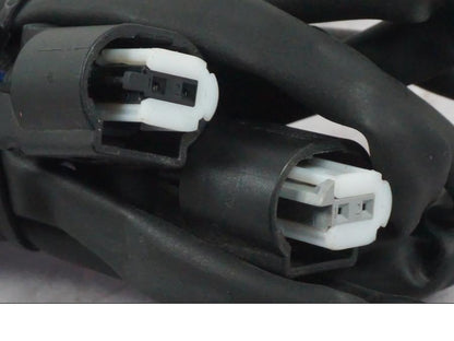 Snett uppifrån på Kablage från en BMW K 1600 GTL -2015 motorcykel.