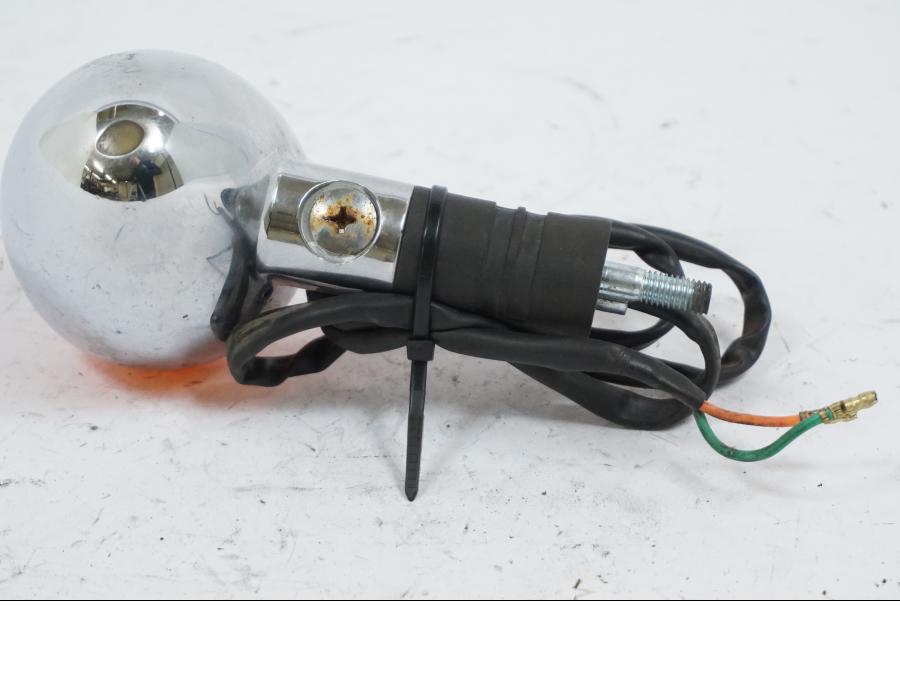 Vänster sida på Blinkers från en Honda VT 600 C -1995 motorcykel.