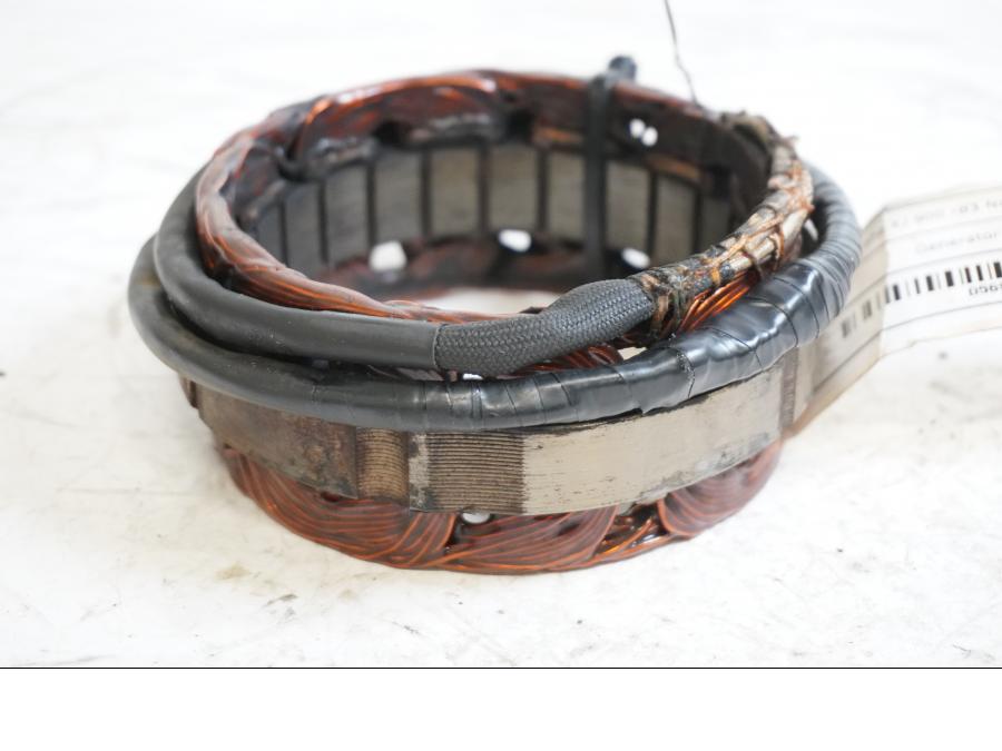 Framsidan på Generator från en Yamaha XJ 900 -1983 motorcykel.