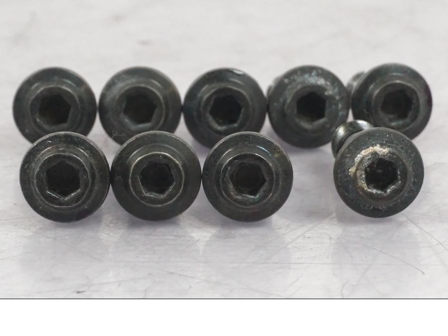 Höger sida på Bromsledning från en Yamaha MT-09 -2016 motorcykel.