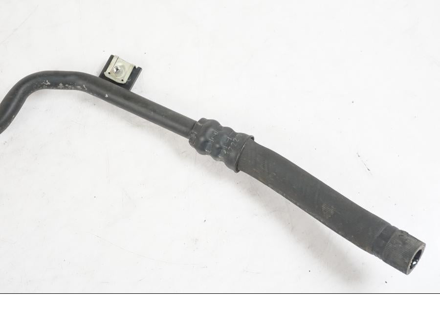 Baksidan på Oljekylrör från en BMW R 1200 GSA -2012 motorcykel.