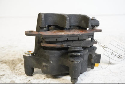 Höger sida på Bromsok från en Suzuki M 1800 -2009 motorcykel.