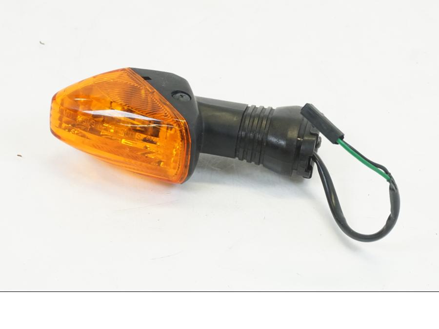 Vänster sida på Blinkers från en Kawasaki Z 750 -2009 motorcykel.
