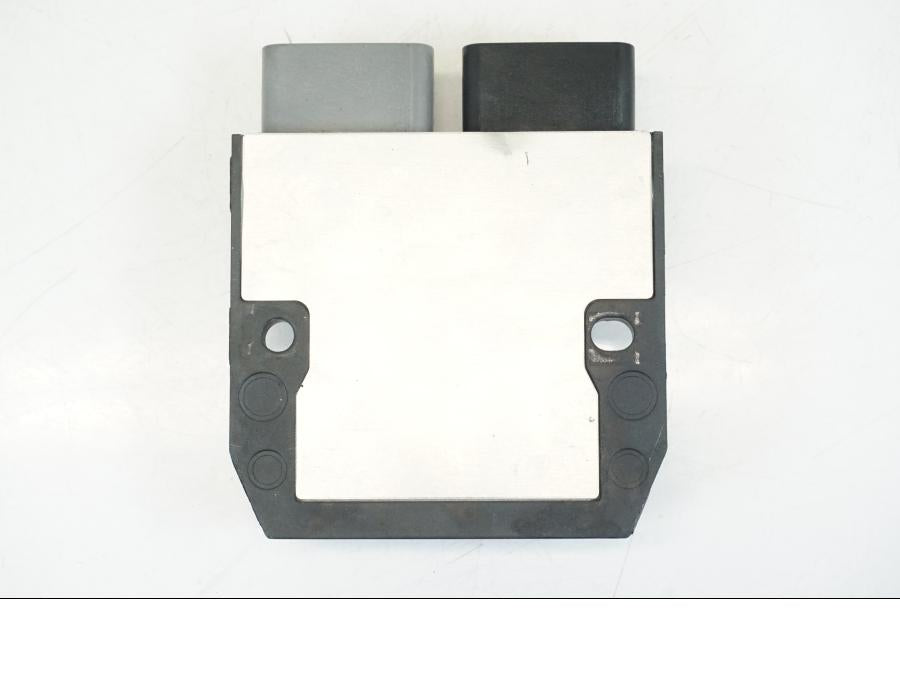 Extrabild1 på Likriktare från en Ducati Streetfighter V4 -2020 motorcykel.