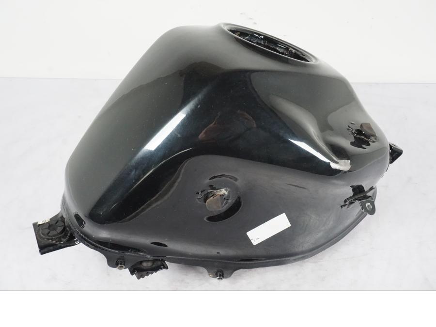 Framsidan på Bensintank från en KTM 390 Duke -2018 motorcykel.